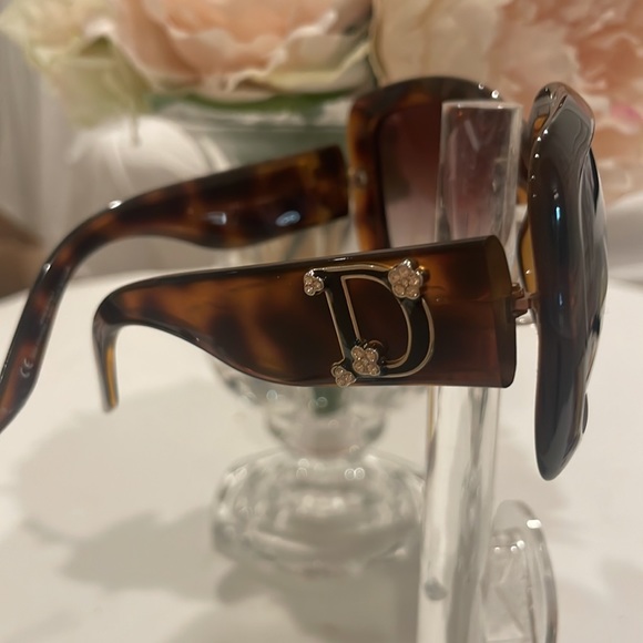 Dior vintage sunglasses - Picture 2 of 5